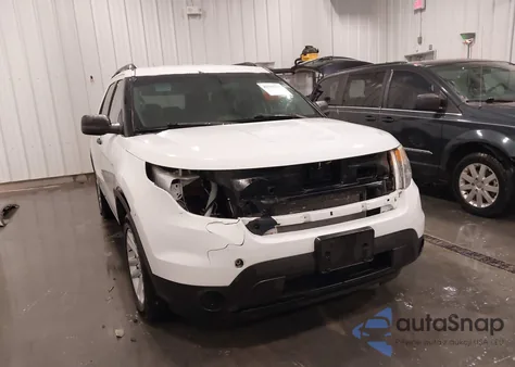 2015 Ford Explorer z USA, uszkodzony, nr VIN 1FM5K8B81FGC08658